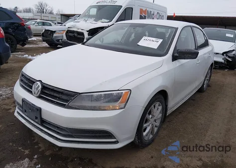 2015 Volkswagen Jetta 1.8T Se from USA, damaged, VIN 3VWD17AJ7FM352185